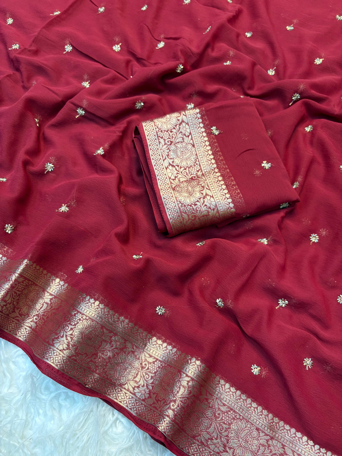 Kusum Butti - Red