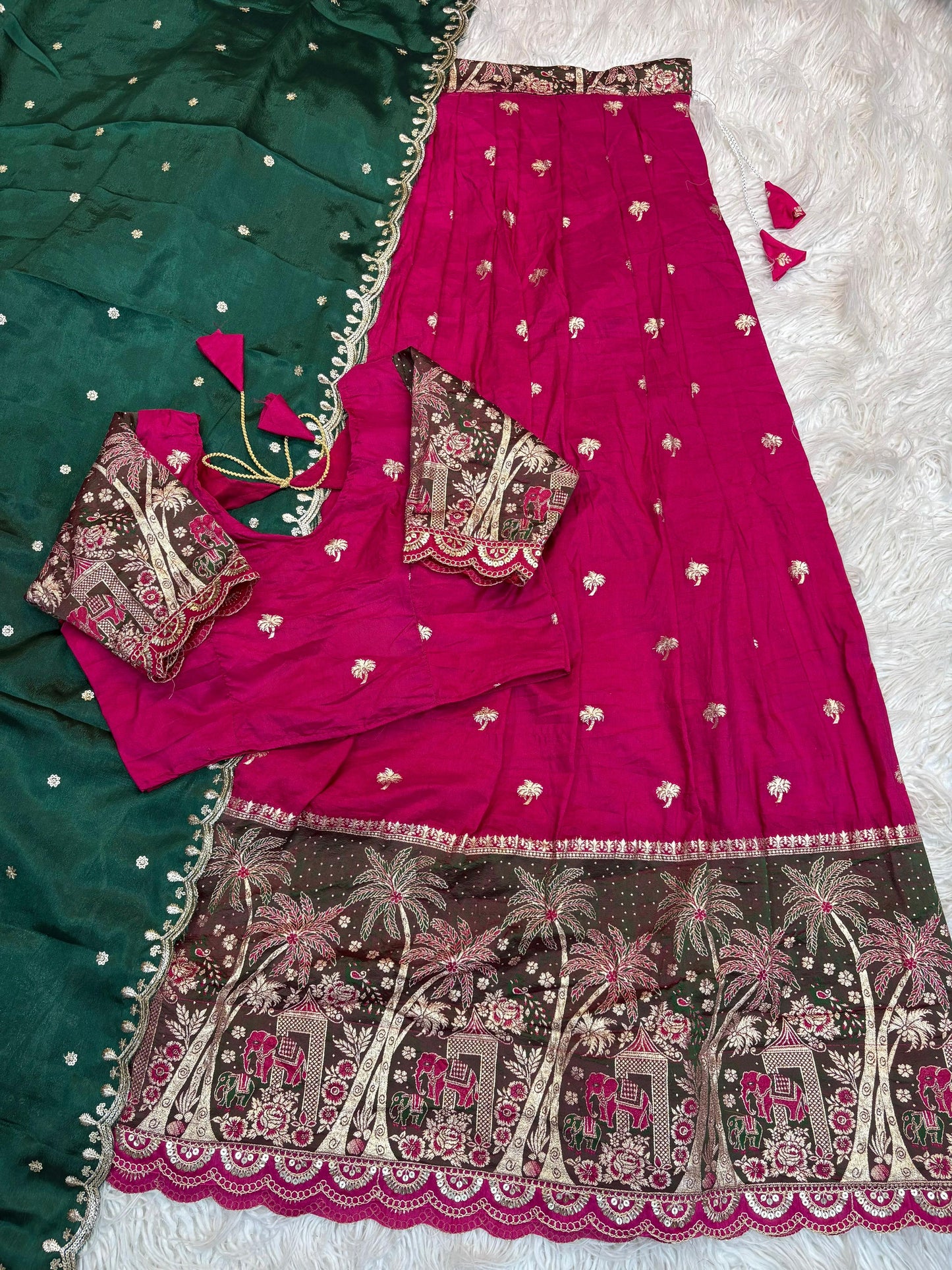 Elephant Parade Zari Weave Rani Green Lehenga