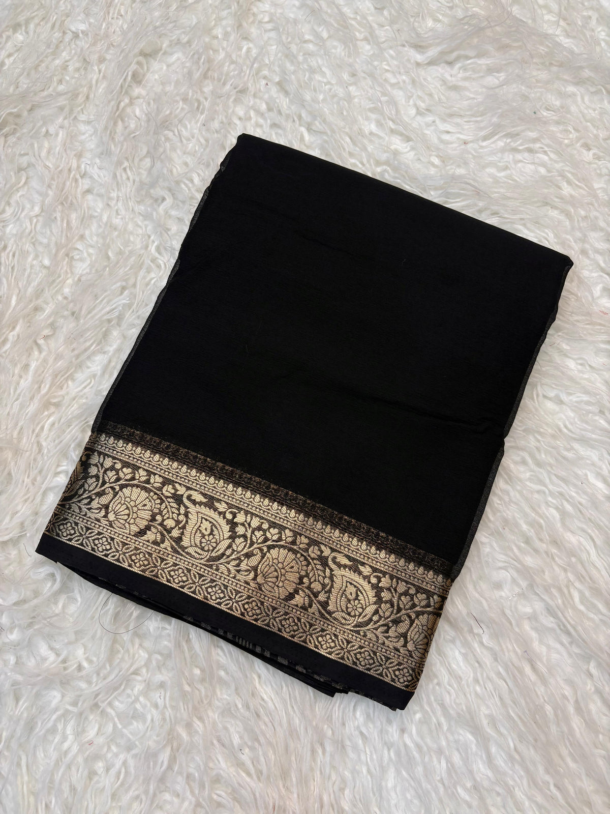 Aaradhya - Black