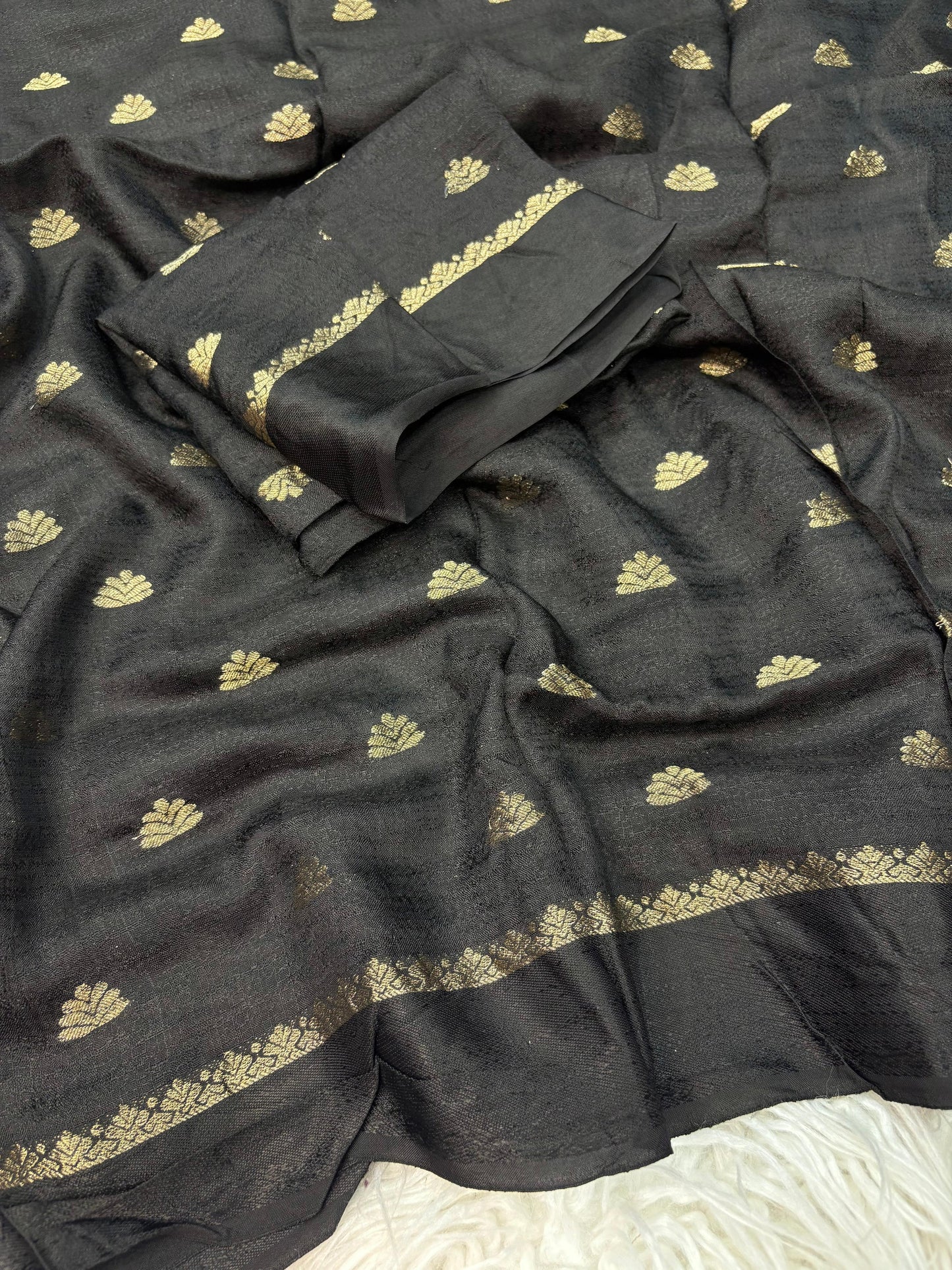 Zari Blossom Black Silk Saree