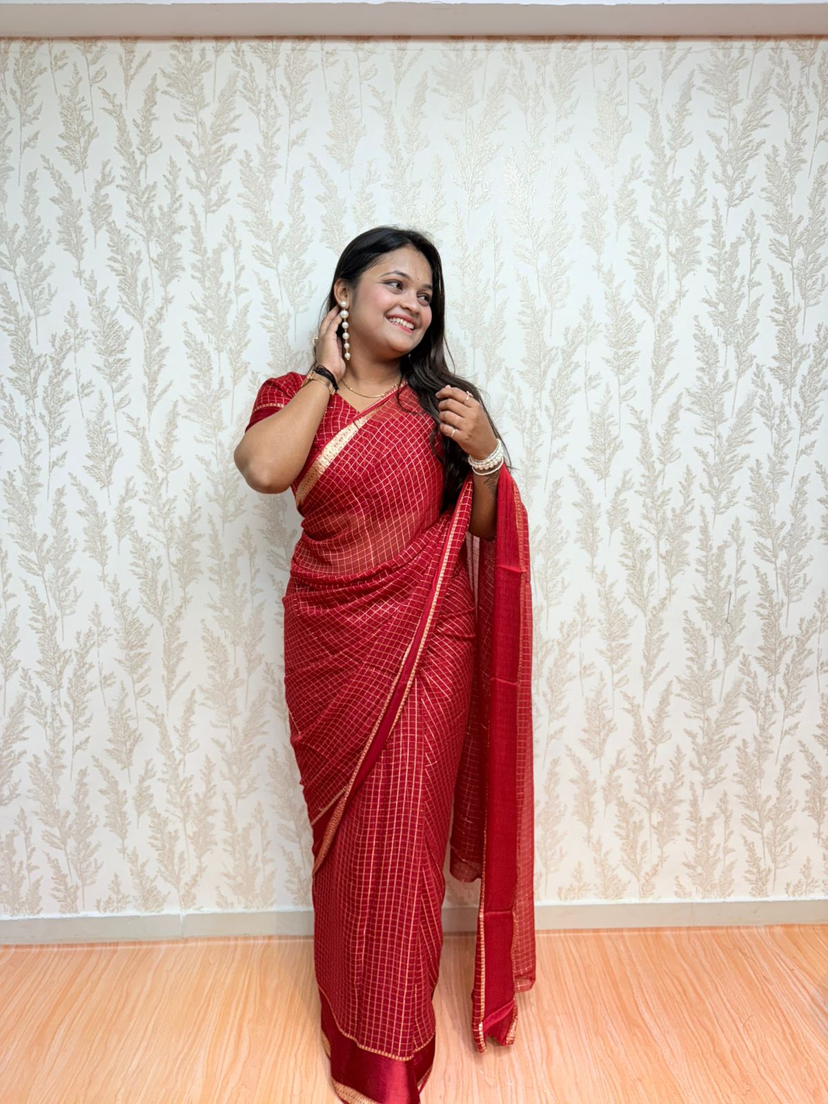 Ruby Rivaaz – Elegant Maroon Checked Saree
